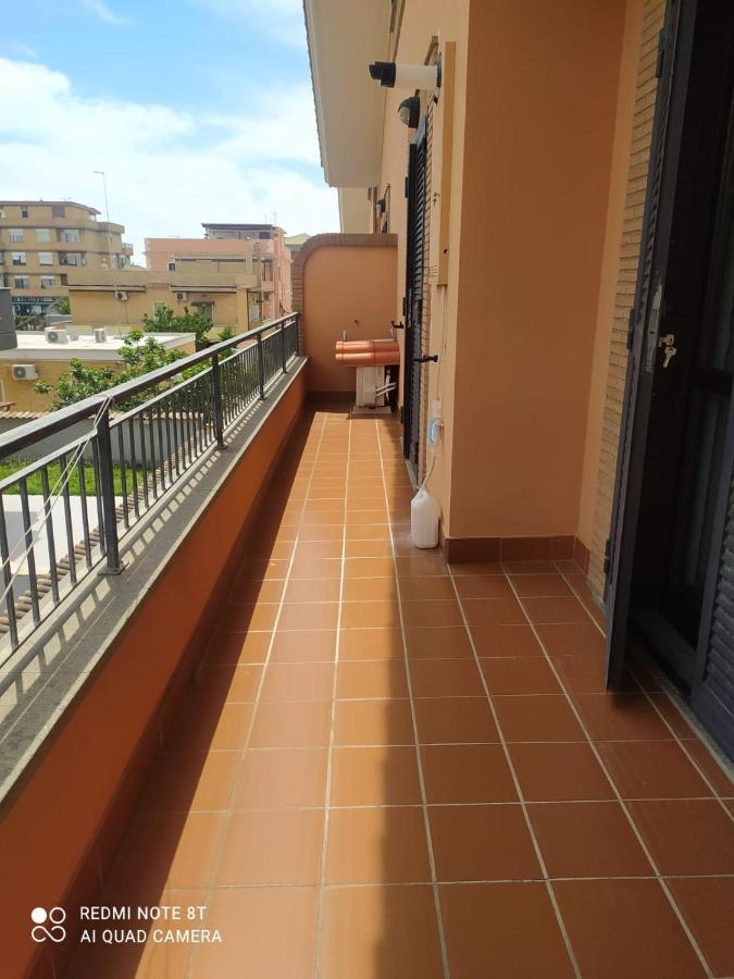 Casa Vacanza Indaco Φιουμιτσίνο Εξωτερικό φωτογραφία