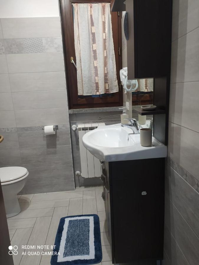 Casa Vacanza Indaco Φιουμιτσίνο Εξωτερικό φωτογραφία